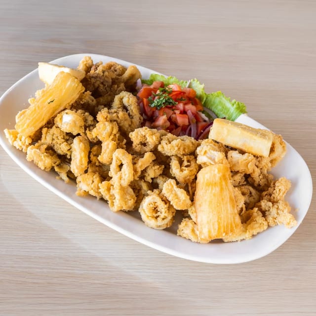 Chicharrón De Calamari.