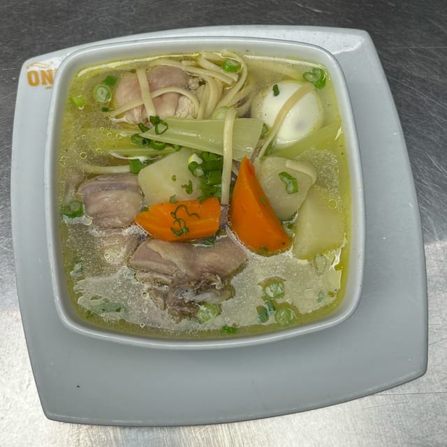 Sopa De Gallina.