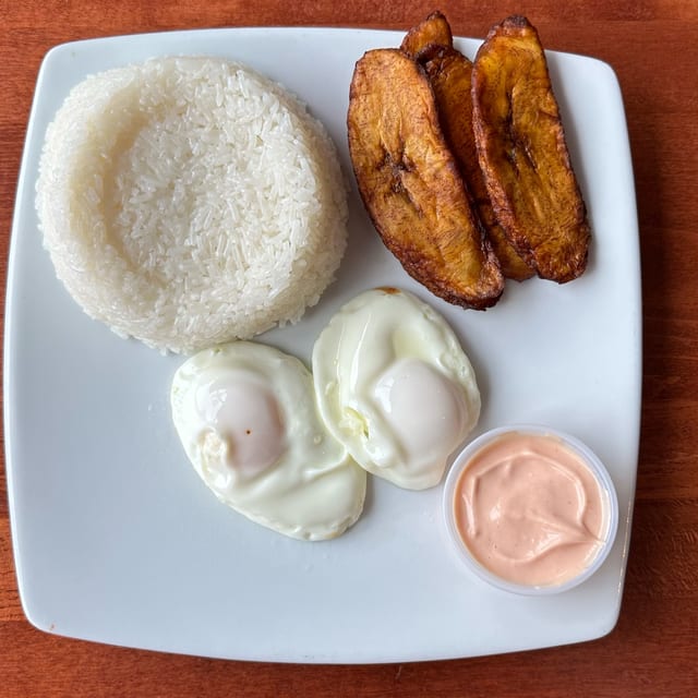 Arroz A La Cubana.