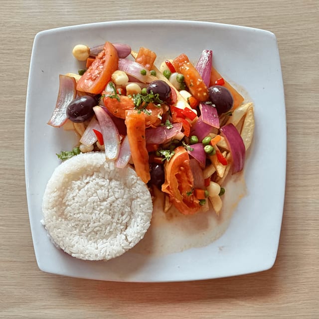 Veggie Saltado.